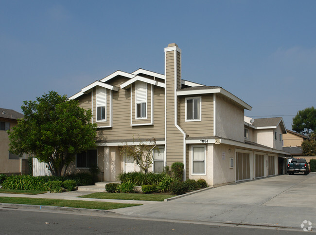 Building Photo - Westminster Apartments