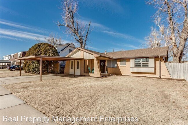 Building Photo - 4 br, 1.5 bath House - 2621 SW 84th St