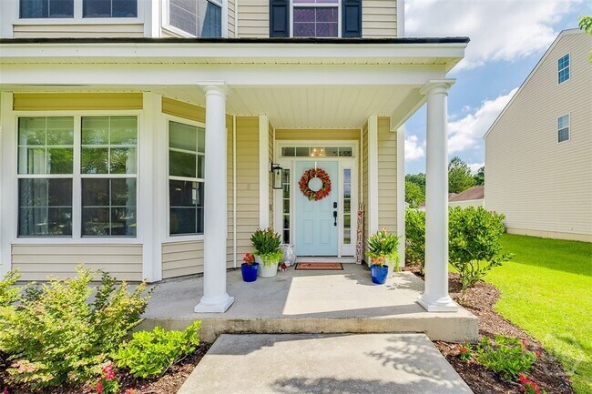 Foto del edificio - 8 Bushwood Dr