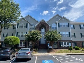 Building Photo - 533 Scholastic Ct