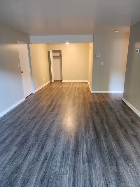 Dining/living - 204 Hook St