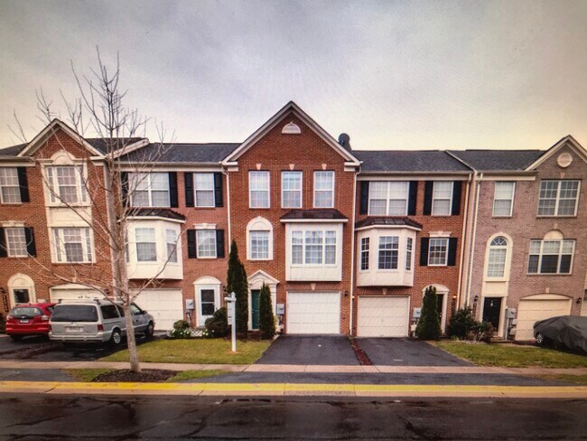 Building Photo - 14330 Kimono Cir