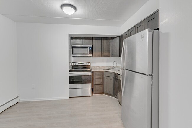 Foto del edificio - Glenmore Place Apartments