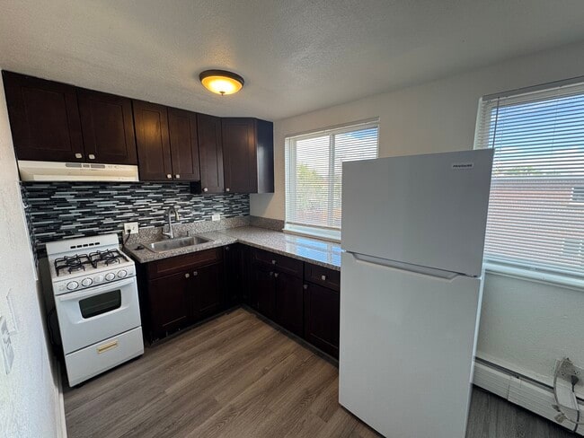 Foto del edificio - At the River