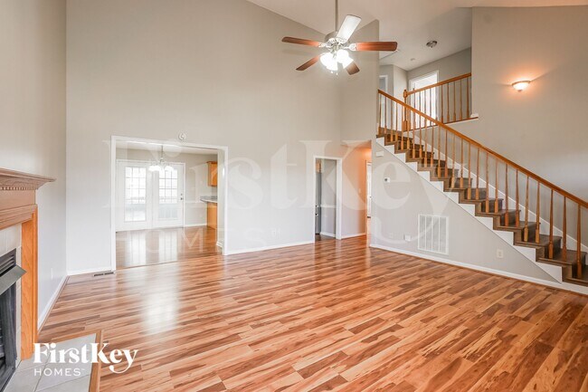 Building Photo - 3407 Bradfield Dr