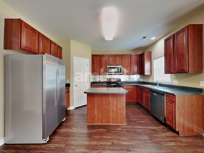 Foto del edificio - 2601 Framer Ln
