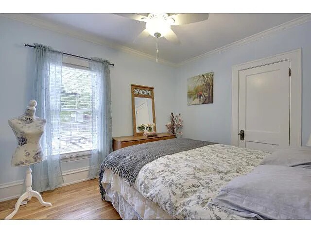 Foto del edificio - 3856 Grand Ave S