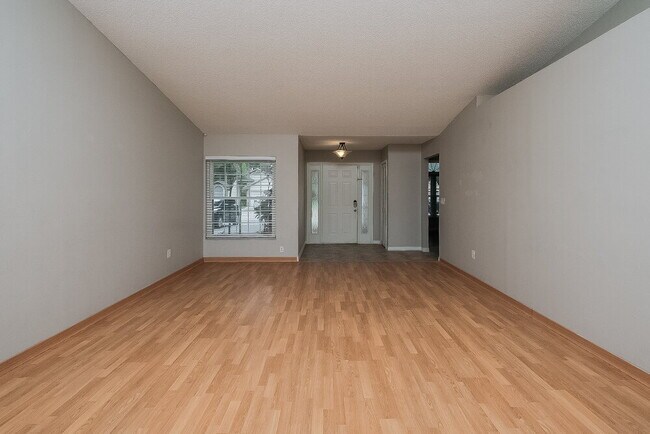 Building Photo - 1808 Rudder Dr