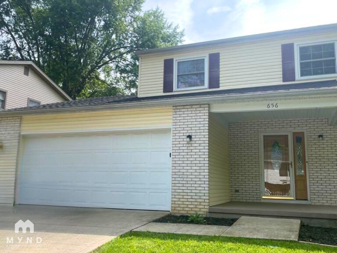 Foto principal - 656 Congress Ct