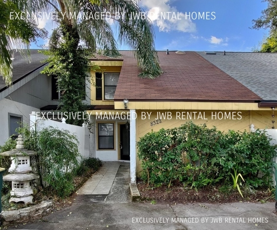 Foto principal - 8322 Century Point Dr N