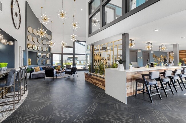 Interior Photo - Raindance