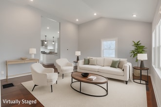 Building Photo - 960 College Ave