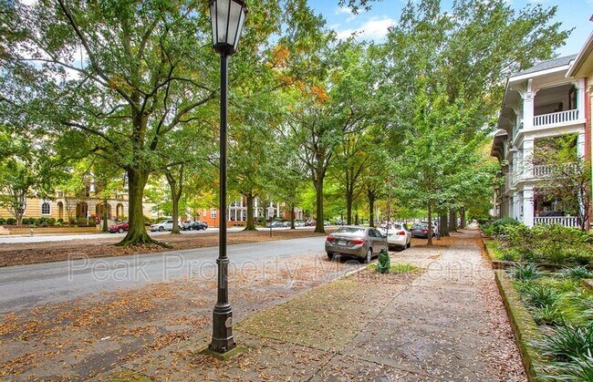 Foto del edificio - 2806 Monument Ave