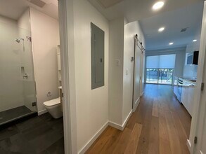 Building Photo - 97 Elmwood St