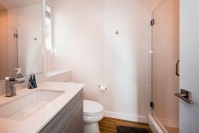 Foto del edificio - Exceptional 4 bed/3.5 new construction Hom...