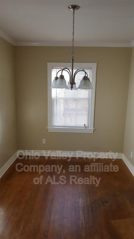Building Photo - 3916 Staebler Ave