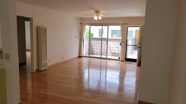 Foto del edificio - 2711 4th St