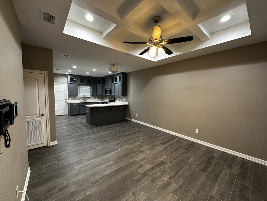 2005 Harrison St Unit 3, Weslaco, TX 78599 Apartments in Weslaco, TX