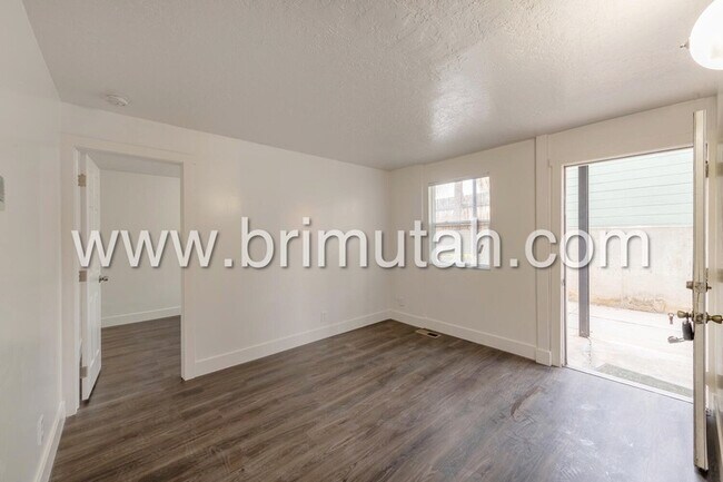 Foto del edificio - 517 S 1100 E