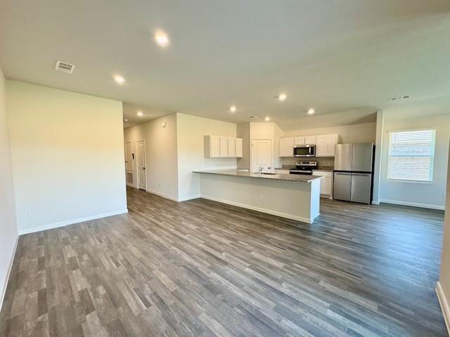 Building Photo - 521 Jameson