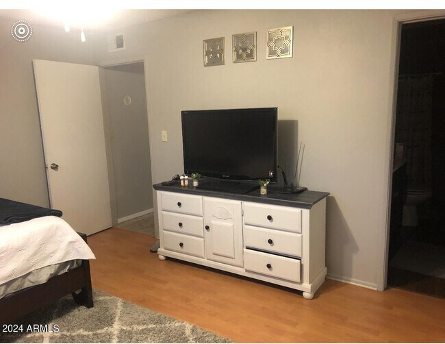 Foto del edificio - 12810 N 113th Ave