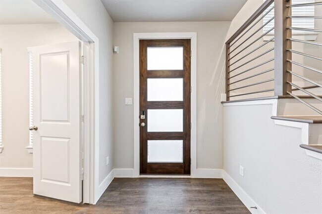 Foto del edificio - 1909 Lonestar Brook Ln