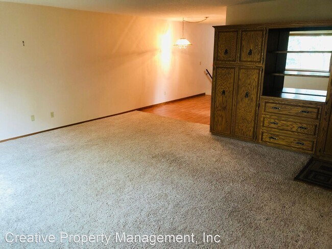 Building Photo - 2 br, 2 bath House - 14 9th Ave SE #A