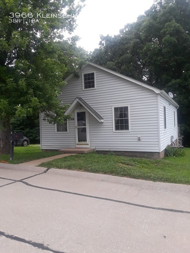Cute 3 Bed 1 bath with Half Story in Arnold House Rental in Arnold