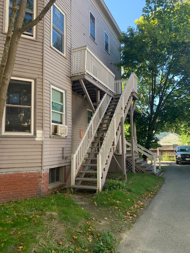 49 William St Unit 3, Portland, ME 04103 Apartments in Portland, ME