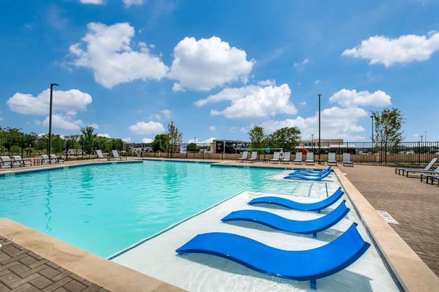 Foto del edificio - 935 Ponds Edge Ln