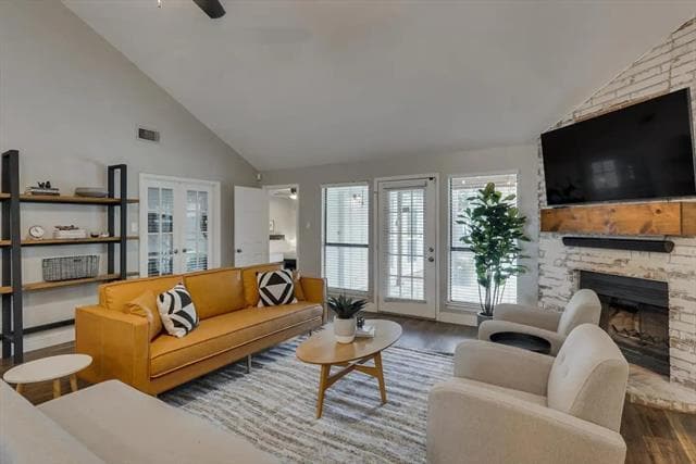 Building Photo - 1012 Filmore Dr