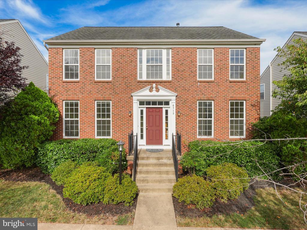 Primary Photo - 6713 Selbourne Ln