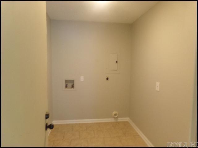 Building Photo - 13 Pheasant Run Dr