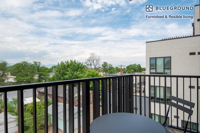 Building Photo - 3885 Tennyson St