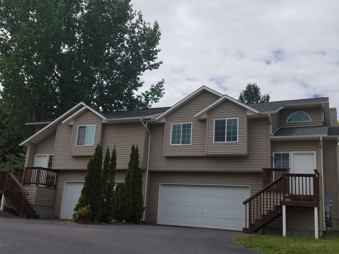 2035 NW Turner Dr, Pullman, WA 99163 Townhome Rentals in Pullman WA