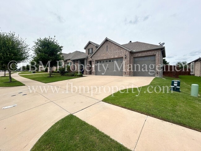 Building Photo - 335 Country Meadows Blvd