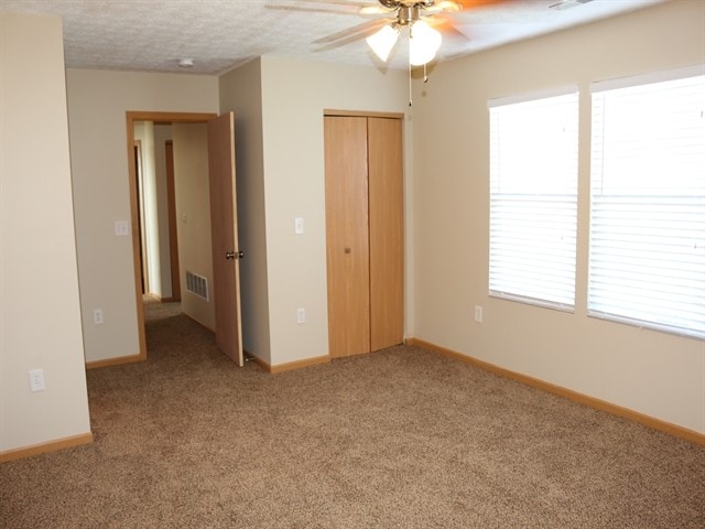 Building Photo - 7525 Hemrich Dr