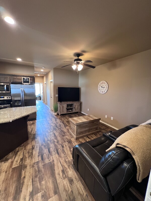 Foto del edificio - 35027 E 151st St S