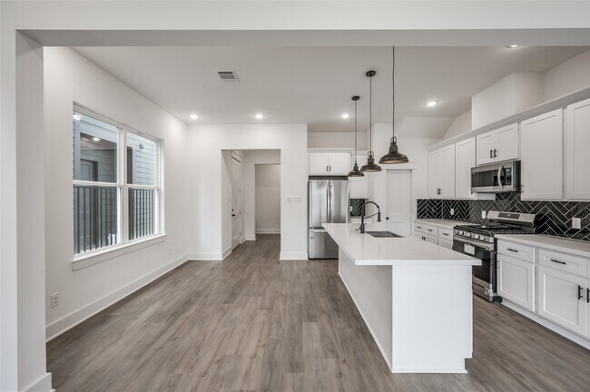 Foto del edificio - 4605 Terry St