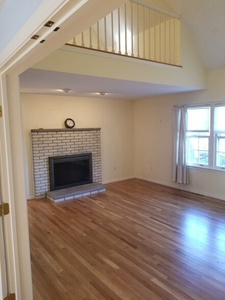 Foto del edificio - 24 Washington Green