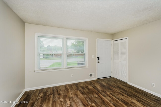 Foto del edificio - 3622 Foreman Ln