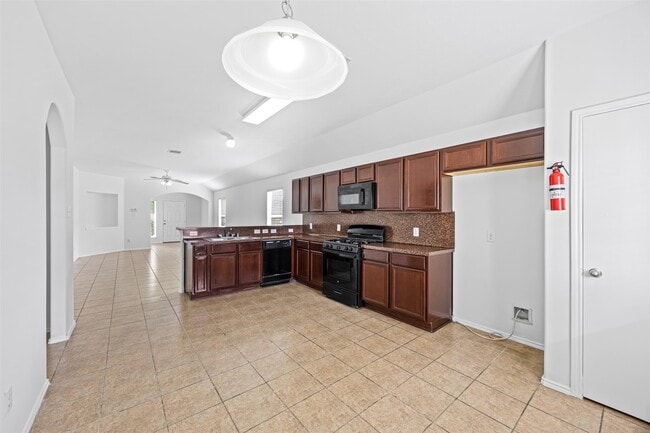 Foto del edificio - 2850 Back Bay Brook Trail