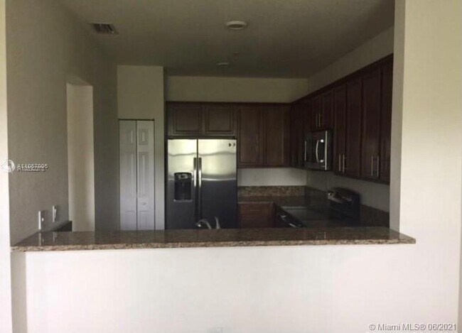 Foto del edificio - 10630 NW 88th St