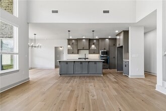Building Photo - 1041 Whistler St