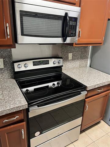 Foto del edificio - 1426 Pleasant Valley Rd