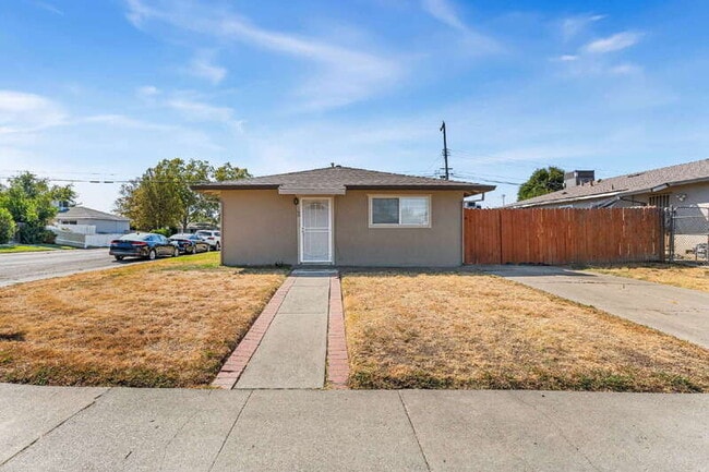 Photo - 160 Cathcart Avenue House