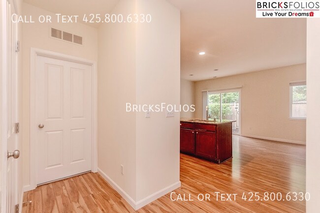 Foto del edificio - 18325 31st Ave SE