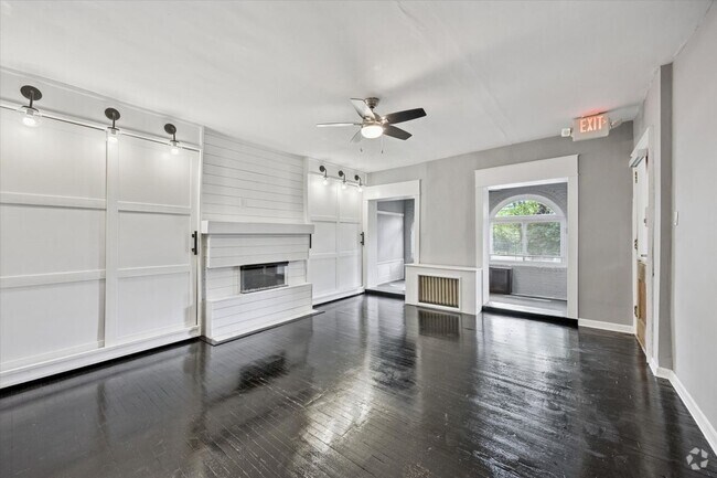 Building Photo - 5235 Wissahickon Ave