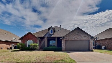 Building Photo - 16208 Romeo Dr