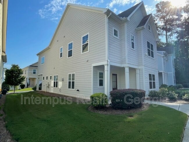 Building Photo - 970 Shelnutt Dr